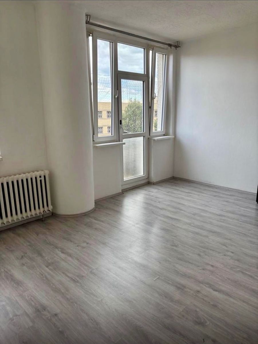 Prodej bytu 1+1 55 m² – fotografie 3