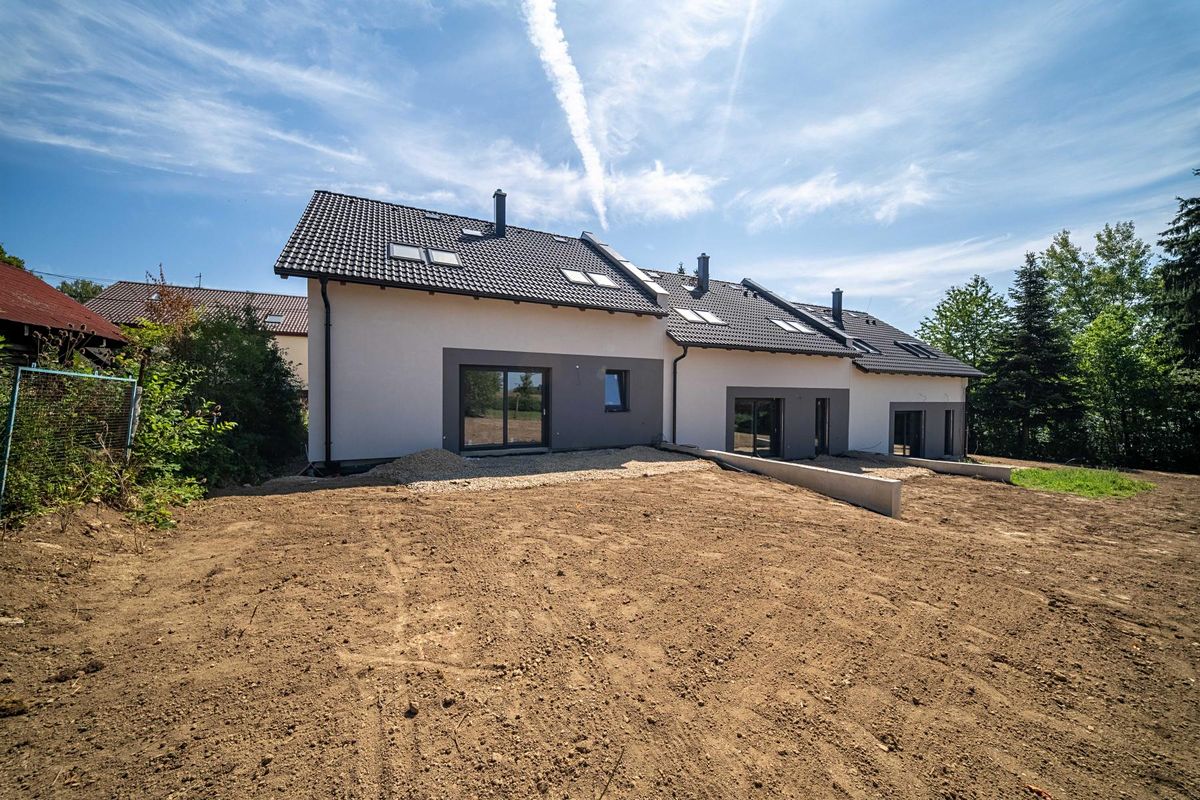 Prodej rodinného domu 141 m², pozemek 435 m²