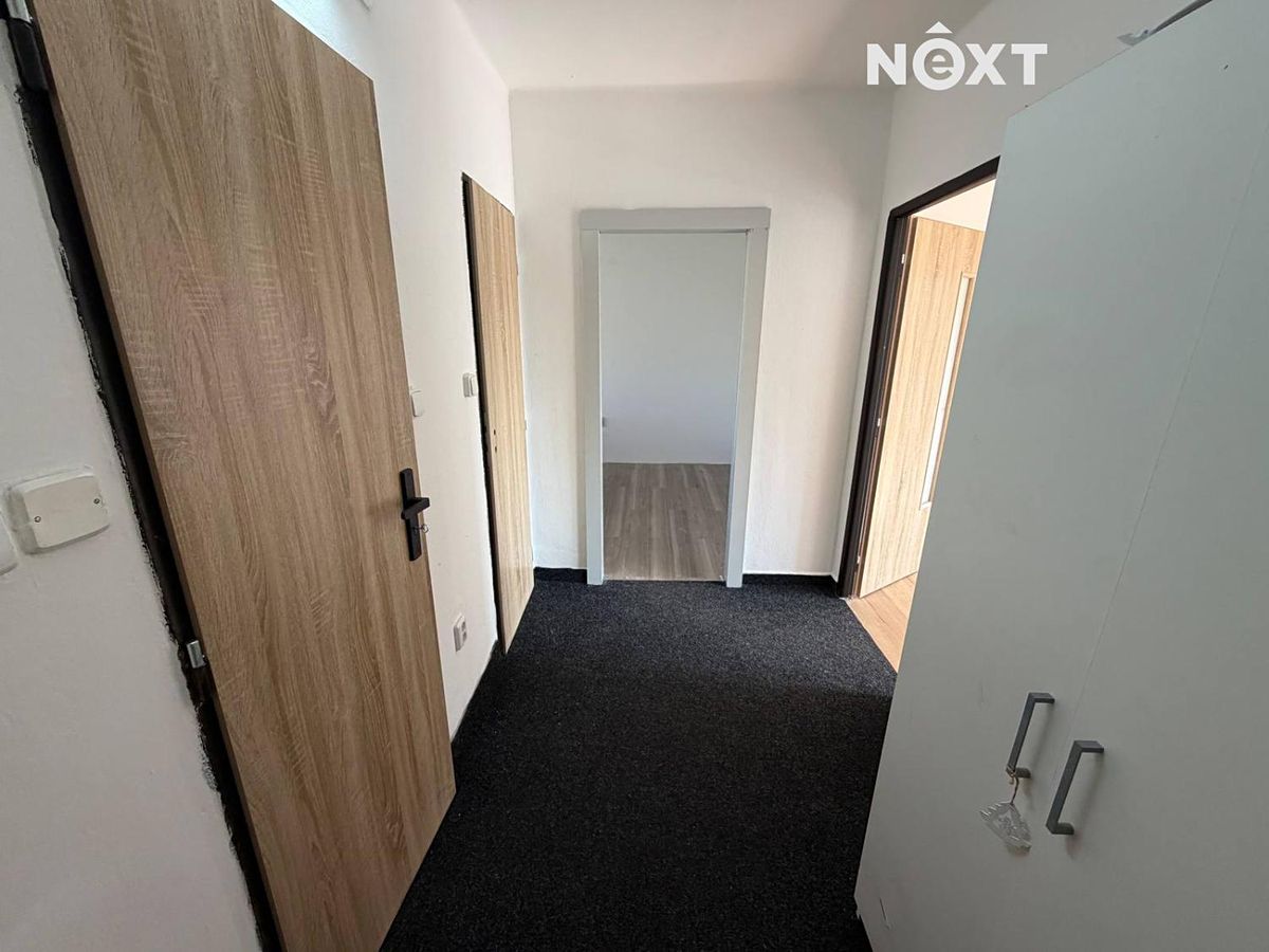 Pronájem bytu 4+1 73 m² – fotografie 2
