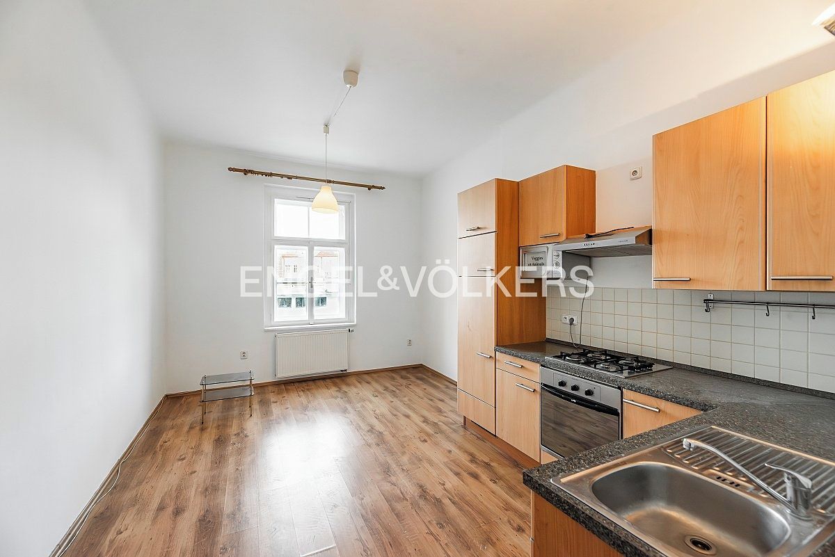 Pronájem bytu 1+1 44 m² – fotografie 2