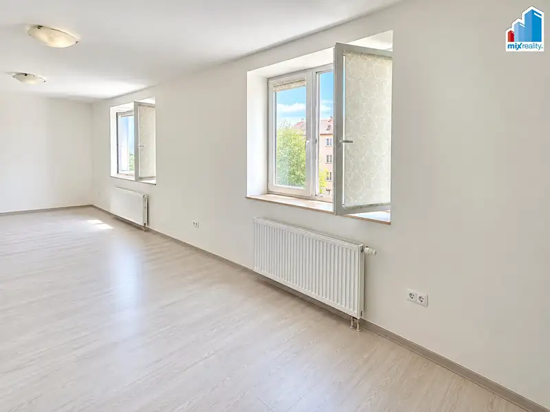 Prodej bytu 2+kk 46 m², Janovice nad Úhlavou – náhled fotky 2
