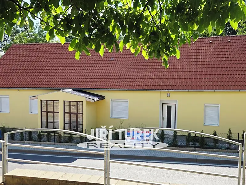 Prodej rodinného domu 120 m², pozemek 414 m², Křenice – náhled fotky 2