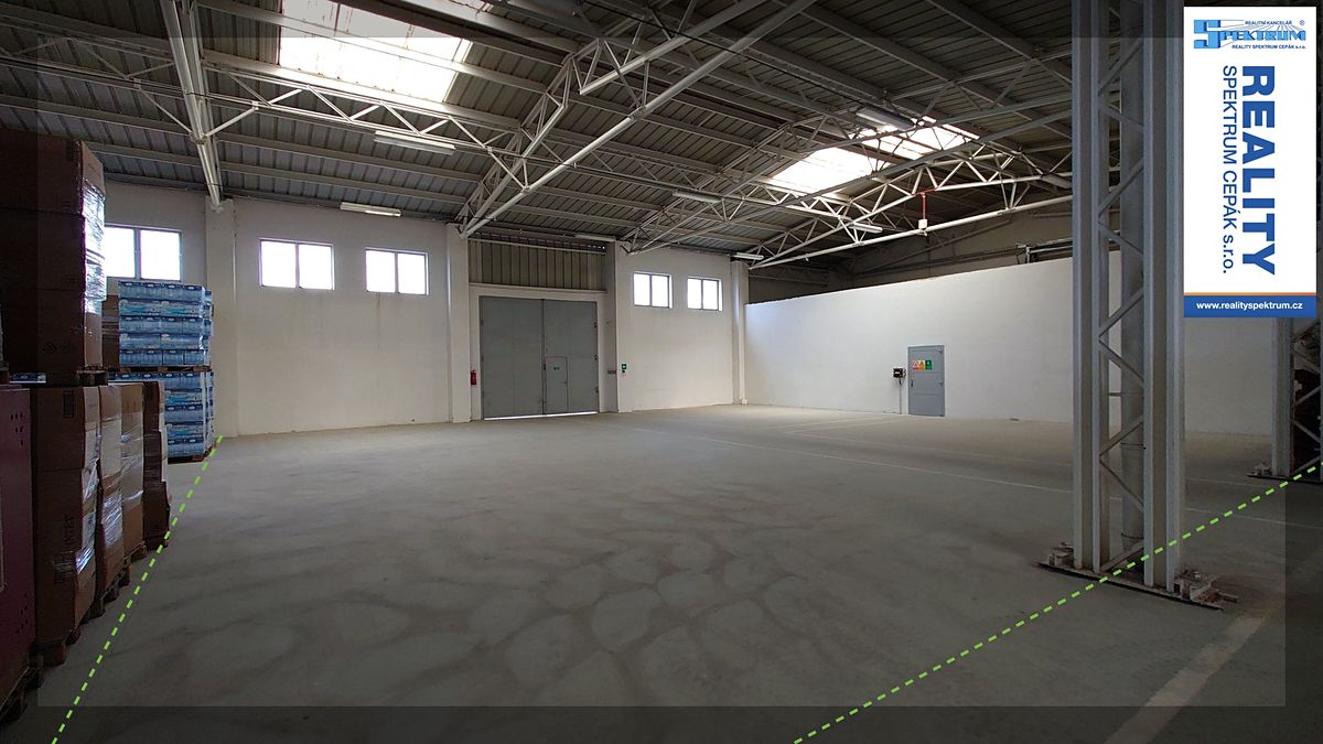 Pronájem skladového prostoru 319 m²