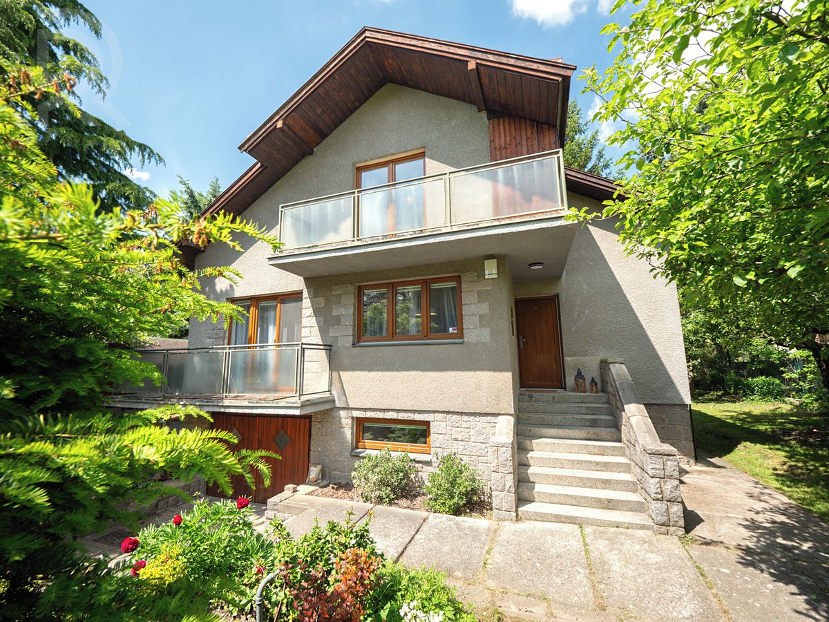 Prodej rodinného domu 130 m², pozemek 596 m² – fotografie 4