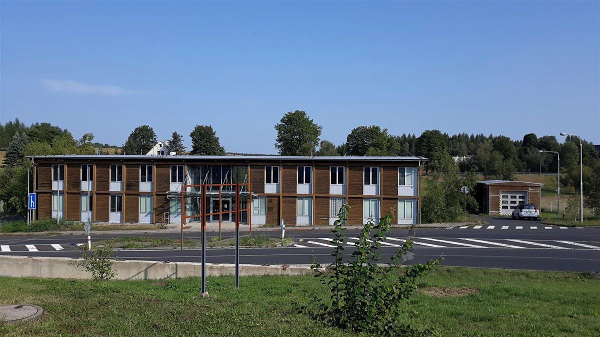 Dražba specifického typu nemovitosti 1000 m², Nová Ves v Horách – fotka 1 z 3