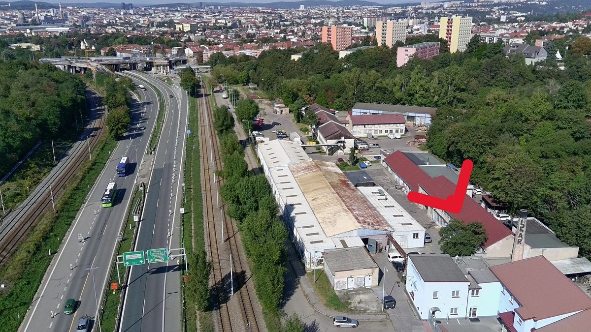 Pronájem skladového prostoru 70 m² – fotografie 2