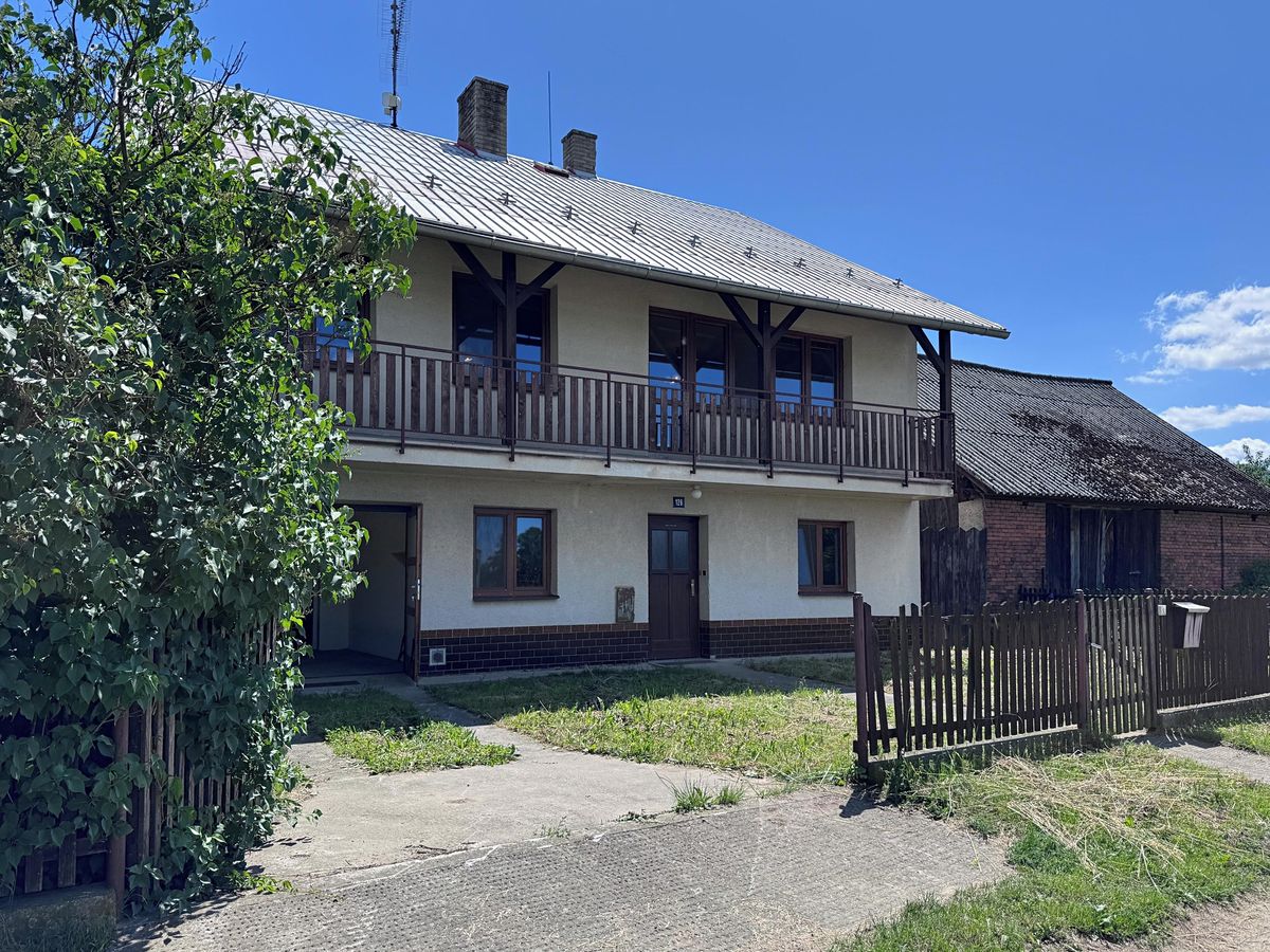 Prodej rodinného domu 178 m², pozemek 849 m²