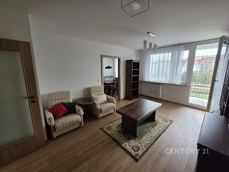 Pronájem bytu 3+1 72 m², Praha – náhled fotky 1