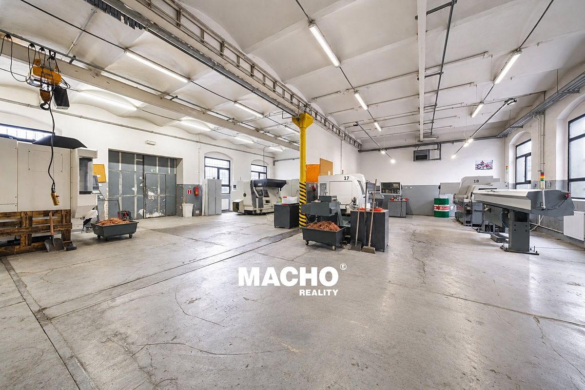 Pronájem výrobní haly, prostoru 400 m² – fotografie 5