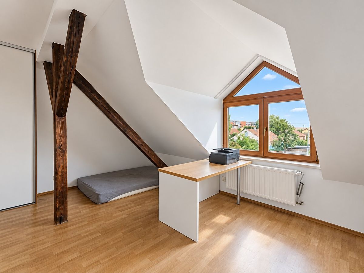 Pronájem bytu 3+kk 95 m² – fotografie 4