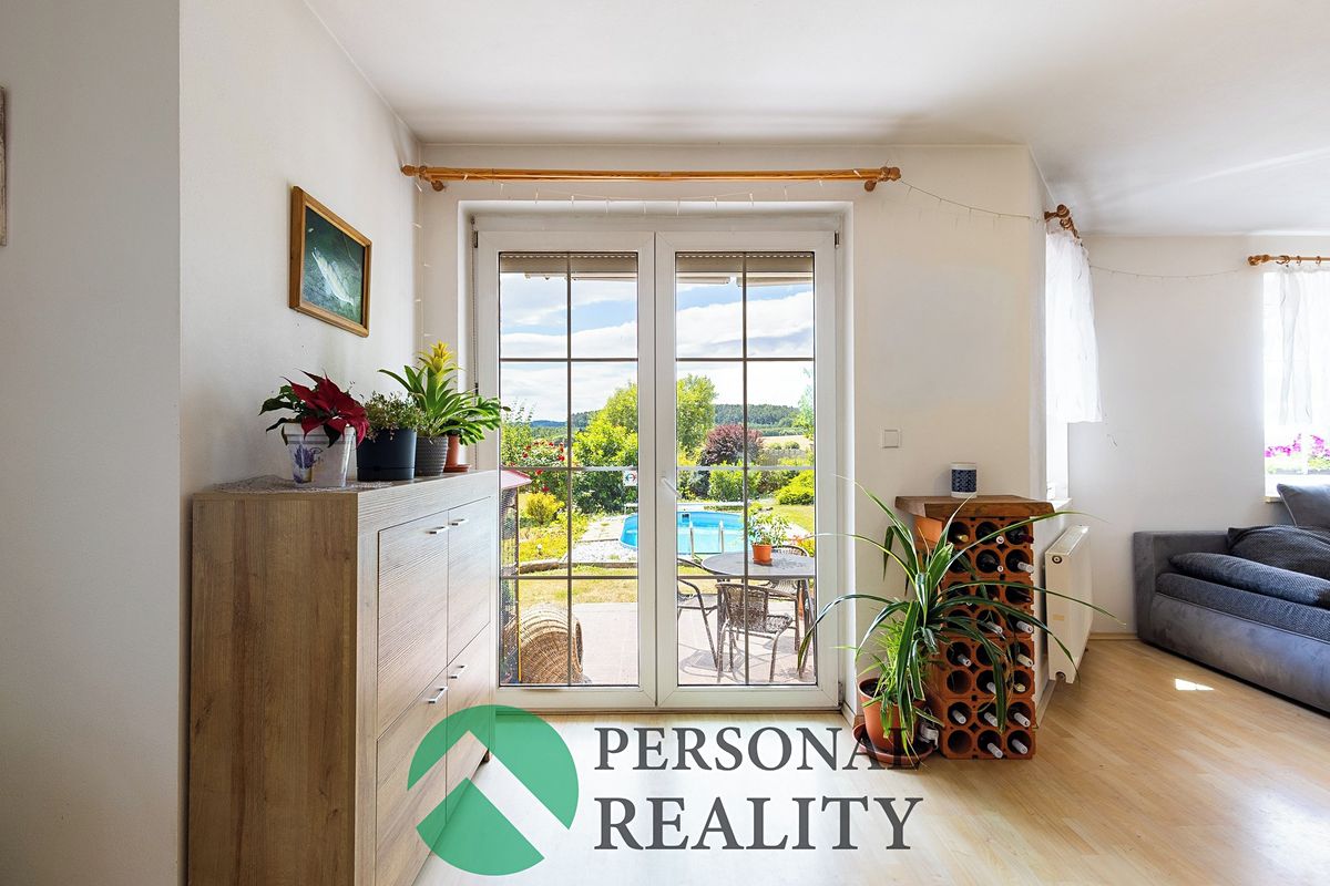 Prodej rodinného domu 143 m², pozemek 2360 m² – fotografie 3