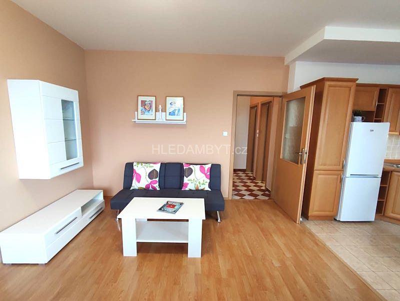 Pronájem bytu 3+kk 67 m² – fotografie 3