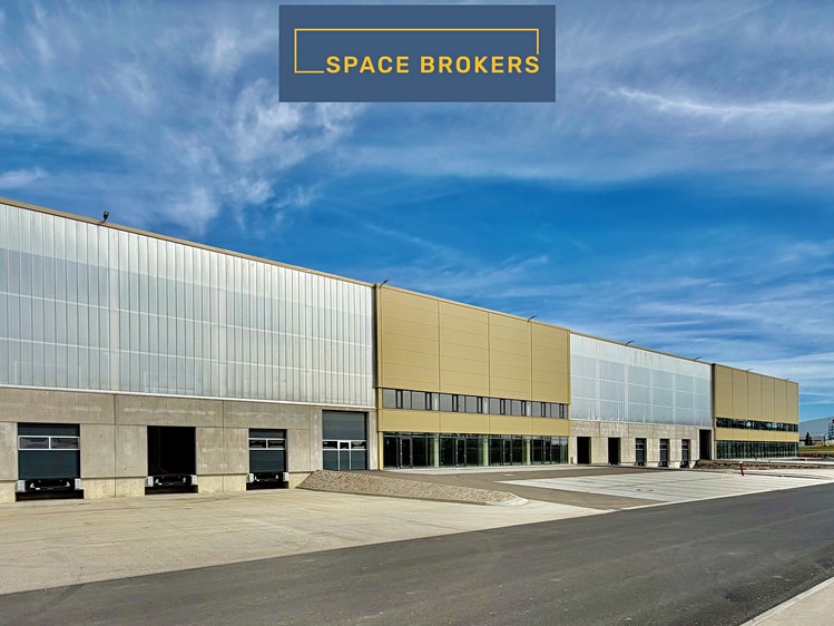 Pronájem komerčního prostoru, 5 000 m² (4 z 6)
