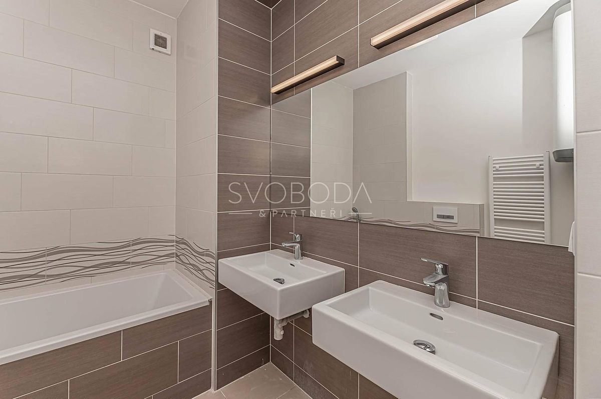 Pronájem bytu 3+kk 103 m² – fotografie 2