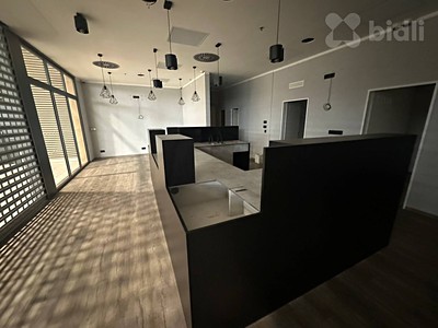 Комерційне приміщення в оренду, 104 м² (3 з 4)