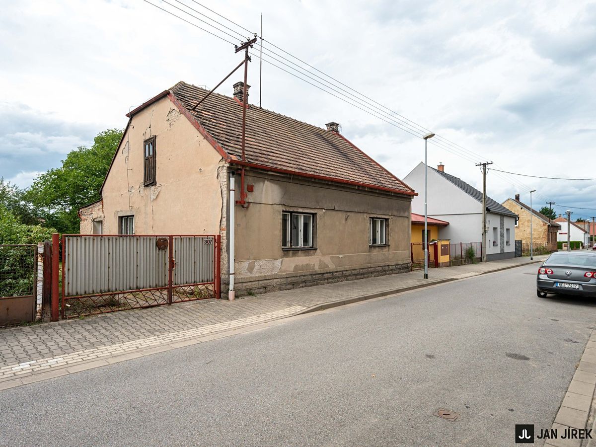Prodej rodinného domu 100 m², pozemek 759 m²