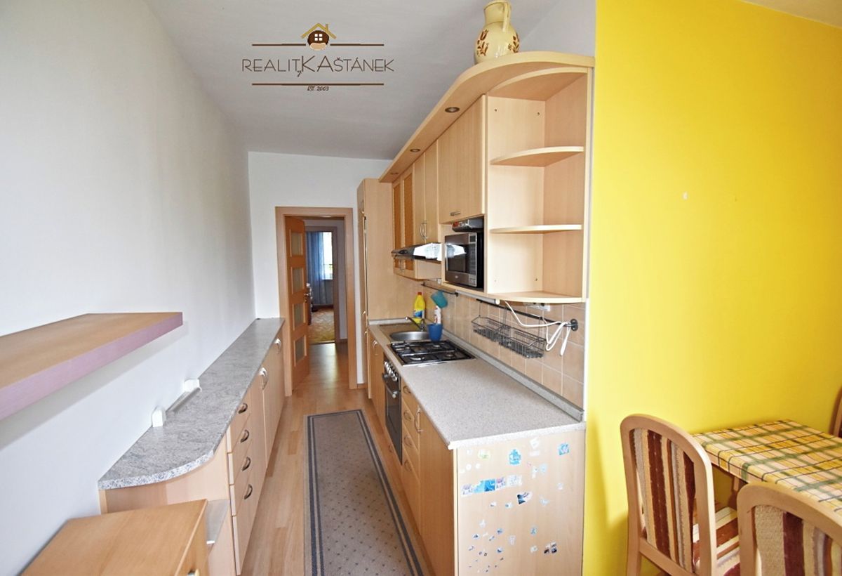 Pronájem bytu 2+1 60 m² – fotografie 4