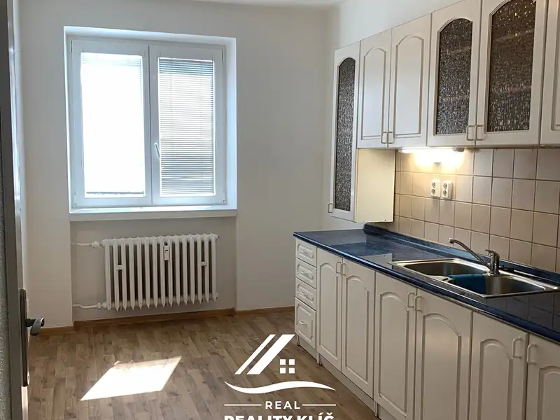 Pronájem bytu 2+1 58 m², Hlučín – náhled fotky 1