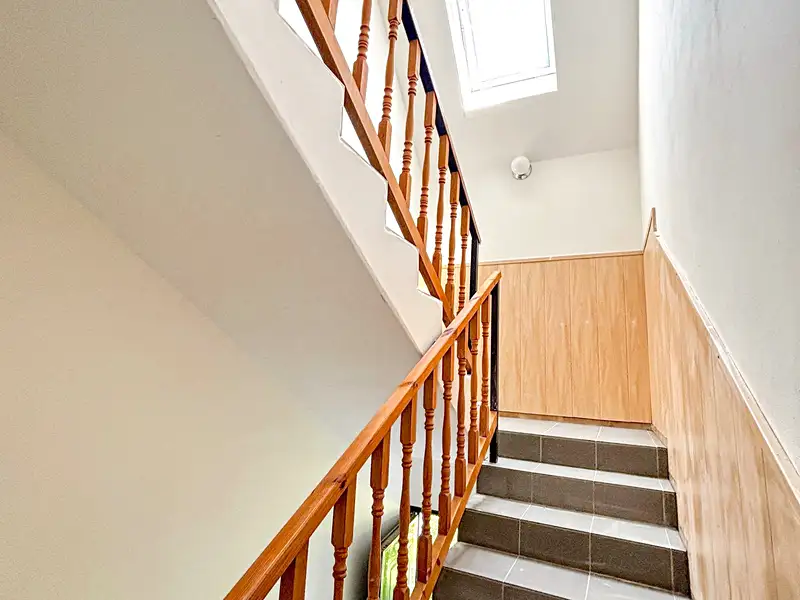 Prodej vícegeneračního domu 320 m², pozemek 743 m², Všetaty – náhled fotky 2