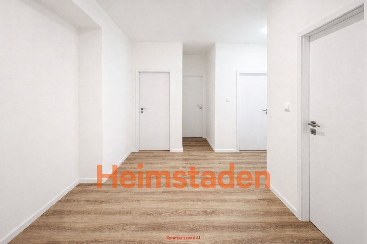 Pronájem bytu 4+kk 118 m² – fotografie 5