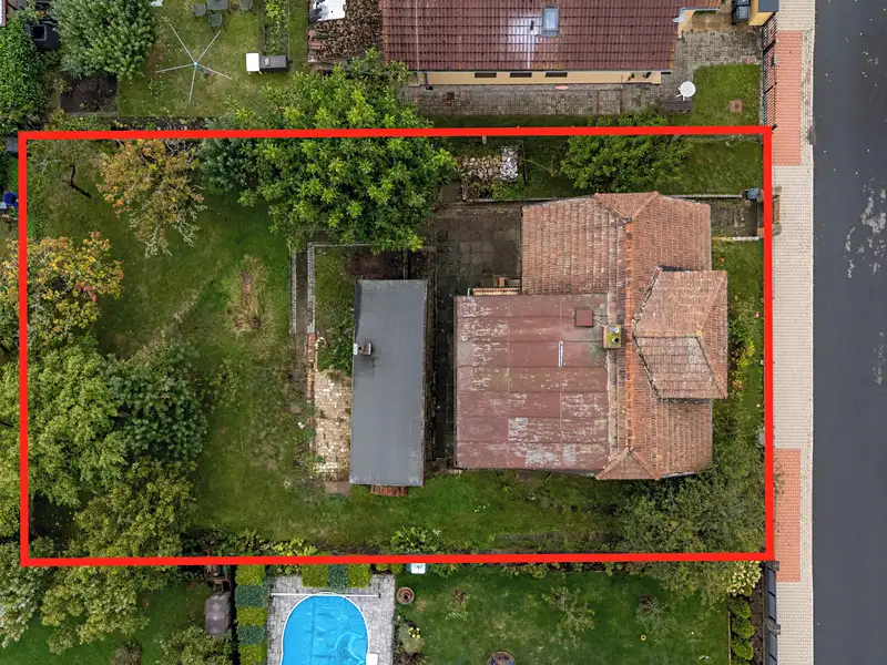 Prodej rodinného domu 115 m², pozemek 573 m², Praha – náhled fotky 1