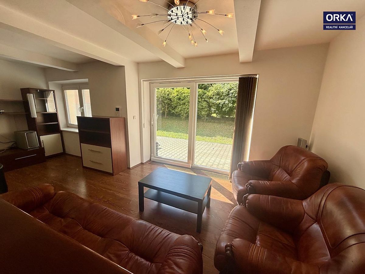 Pronájem bytu 3+kk 84 m² – fotografie 2