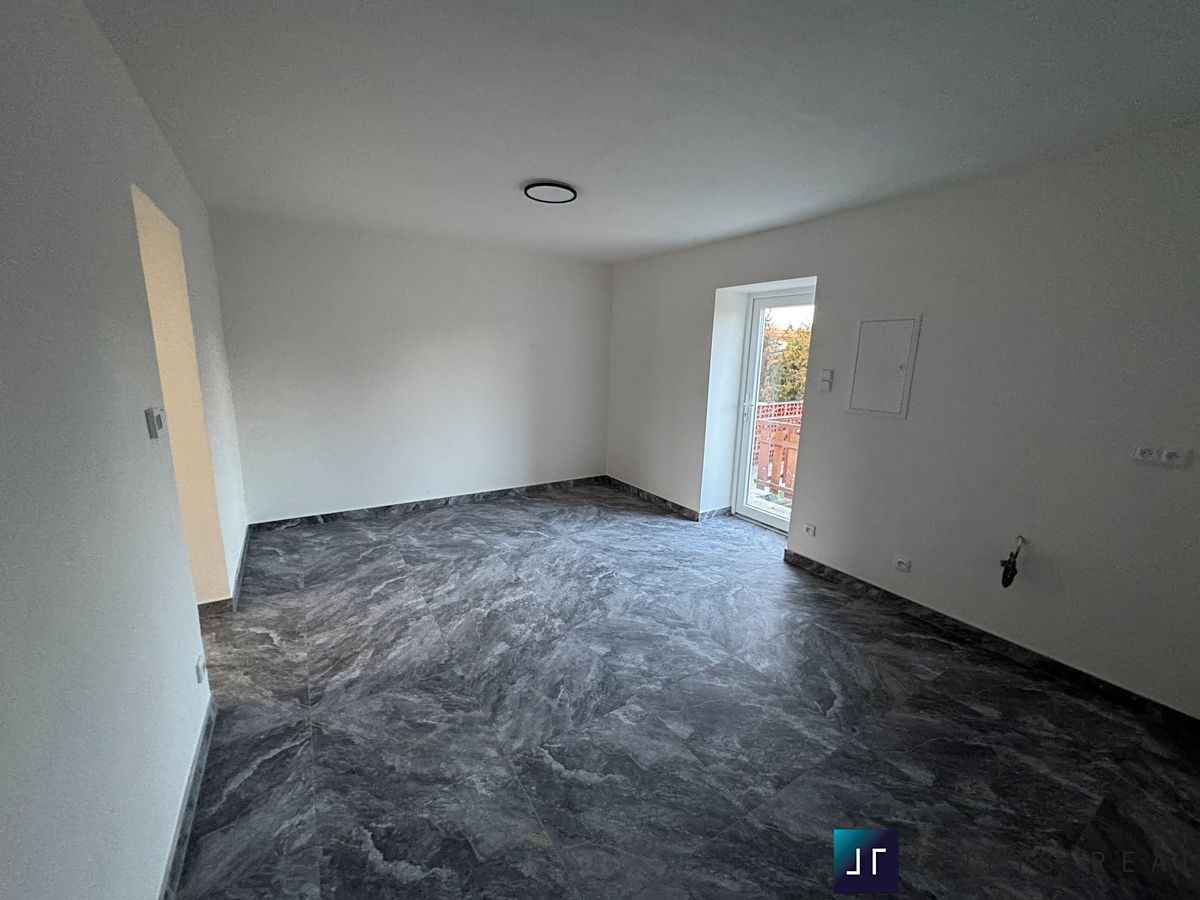 Prodej bytu 2+kk 43 m² – fotografie 4