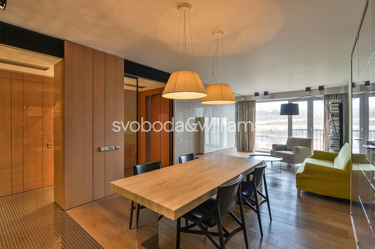 Pronájem bytu 2+kk 70 m²