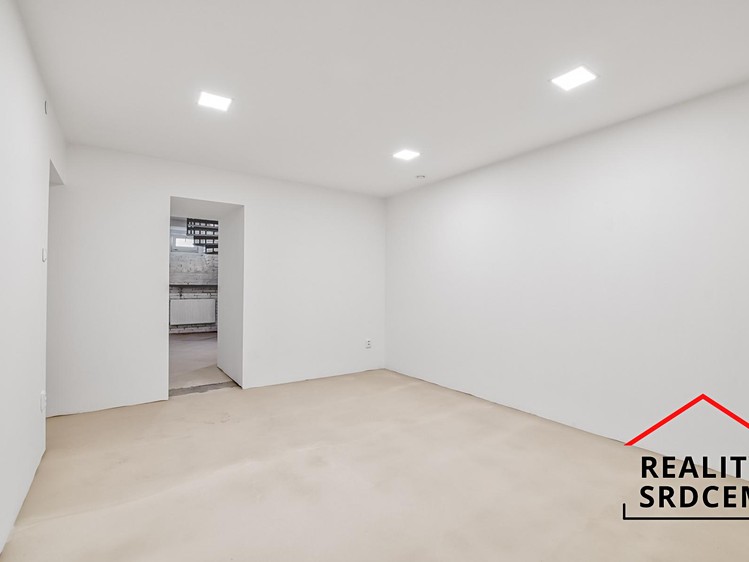 Комерційне приміщення в оренду, 167 м² (13 з 29)