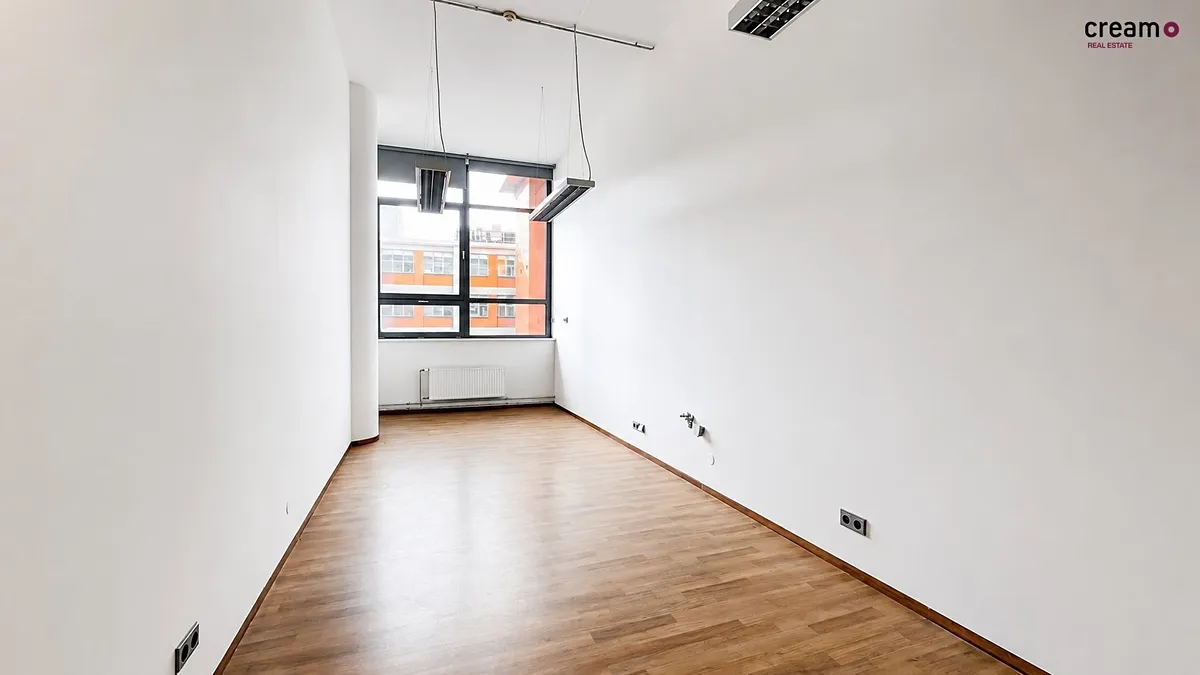 Pronájem kanceláře 28 m²