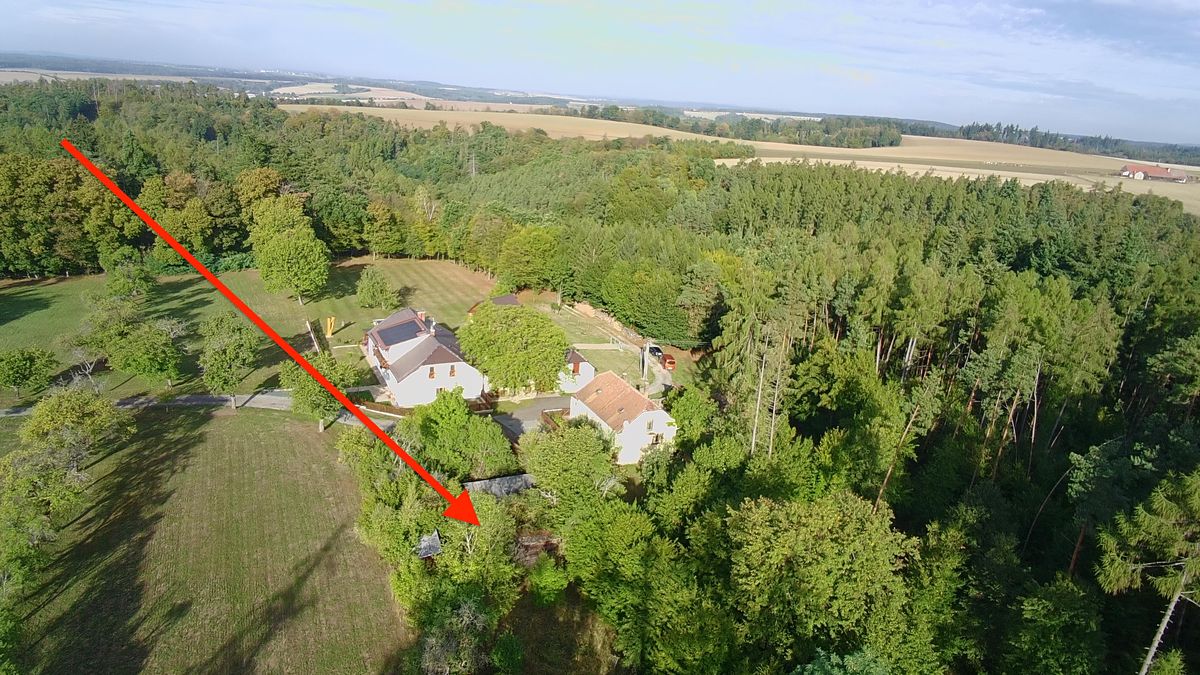 Prodej stavebního pozemku 996 m²
