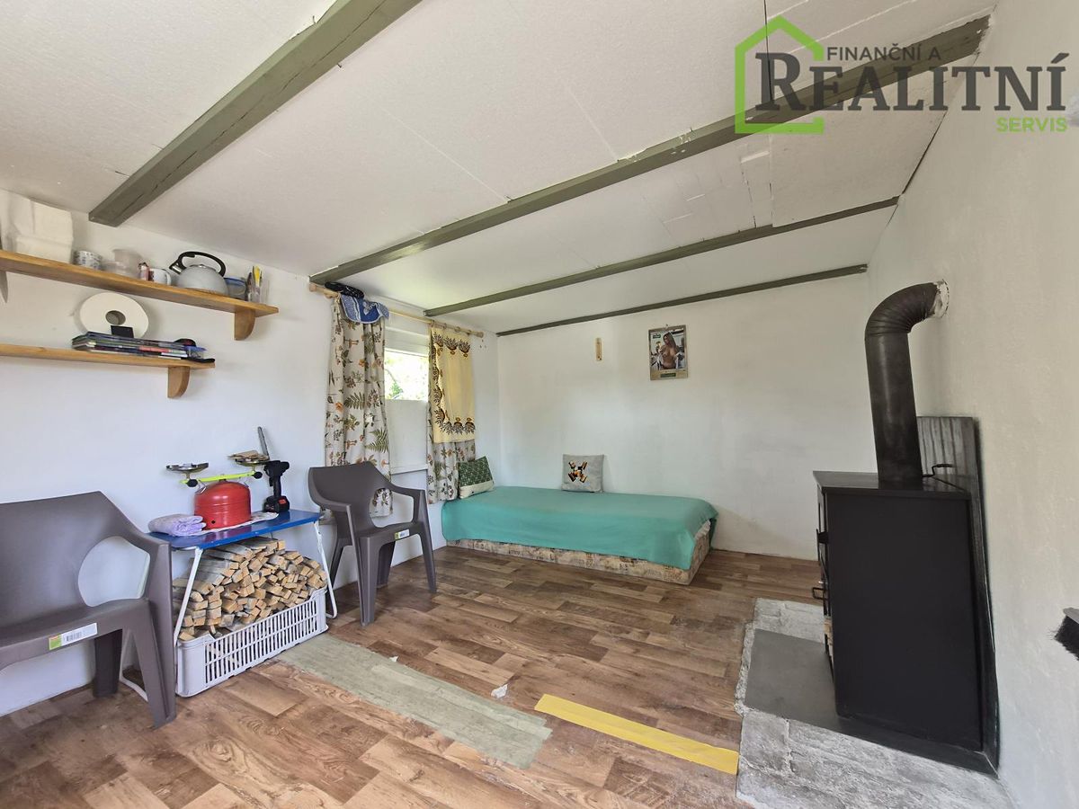 Prodej chaty 15 m², pozemek 324 m² – fotografie 3