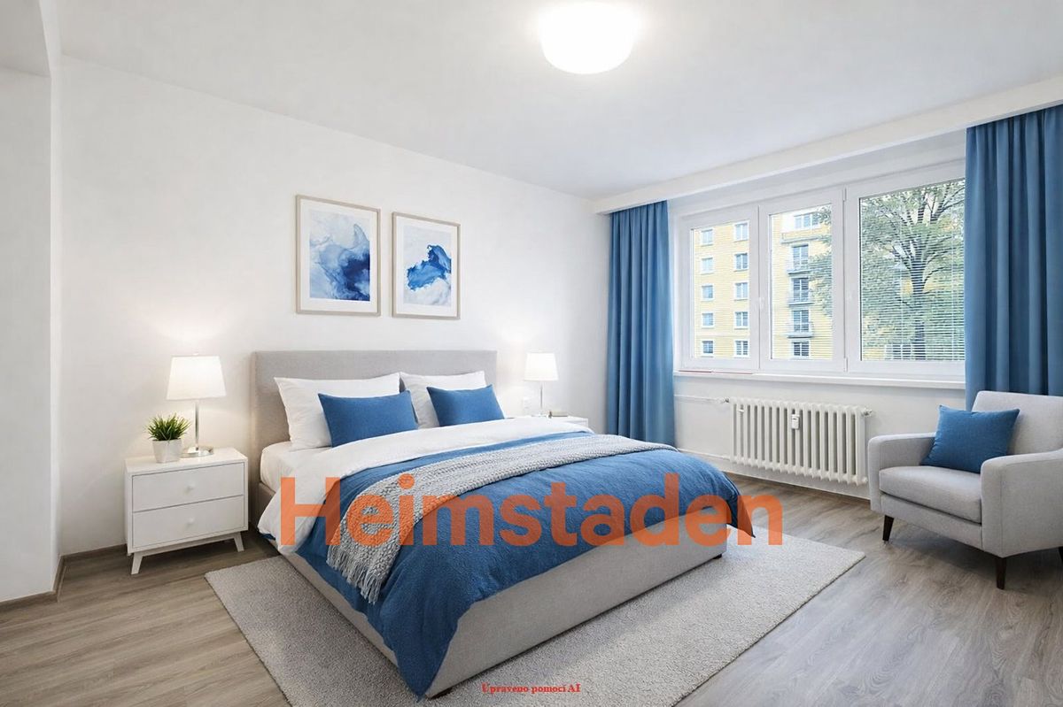 Pronájem bytu 4+kk 98 m² – fotografie 3