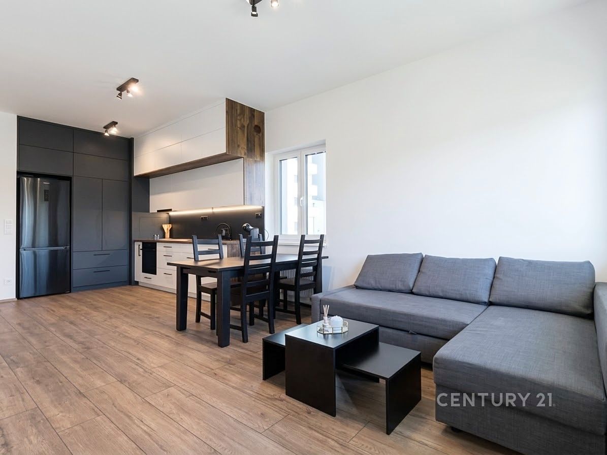 Pronájem bytu 3+kk 66 m²