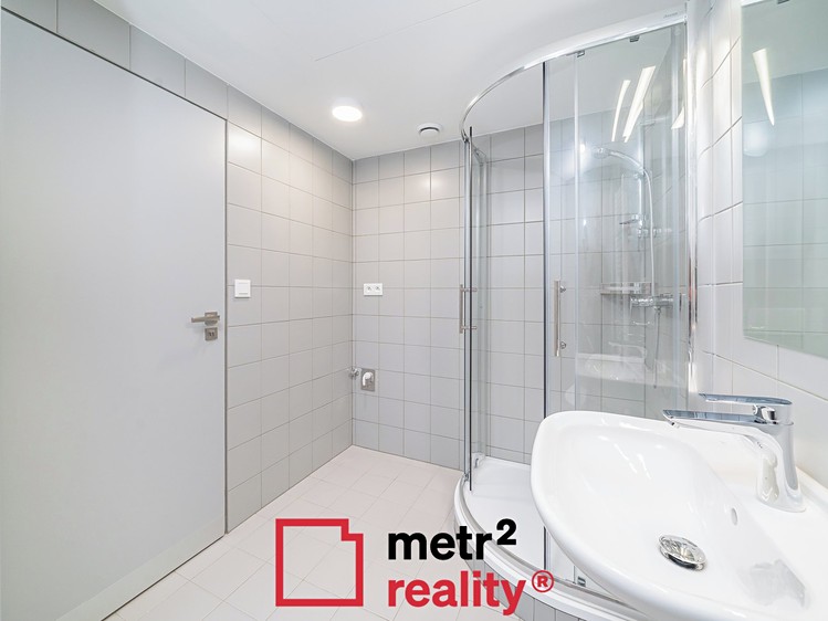 Квартира 1+kk в оренду, 41 м² (11 з 22)