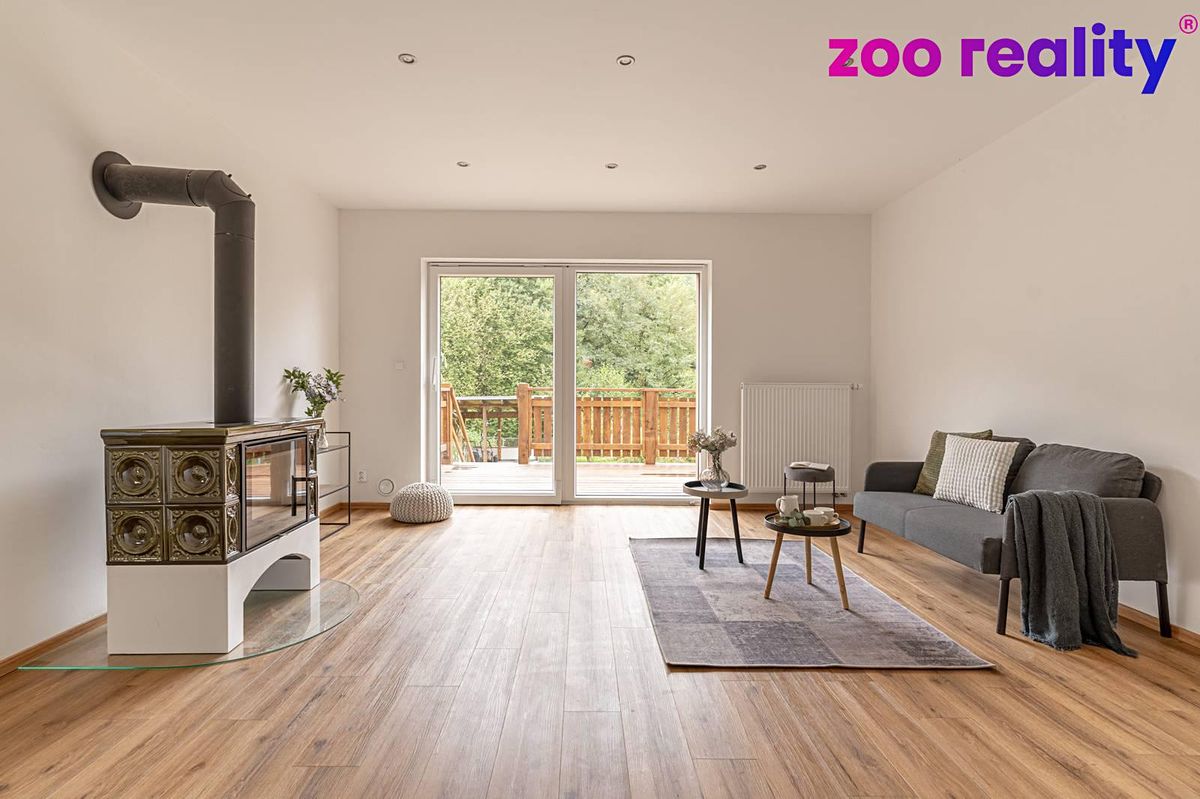 Pronájem rodinného domu 134 m², pozemek 744 m² – fotografie 2