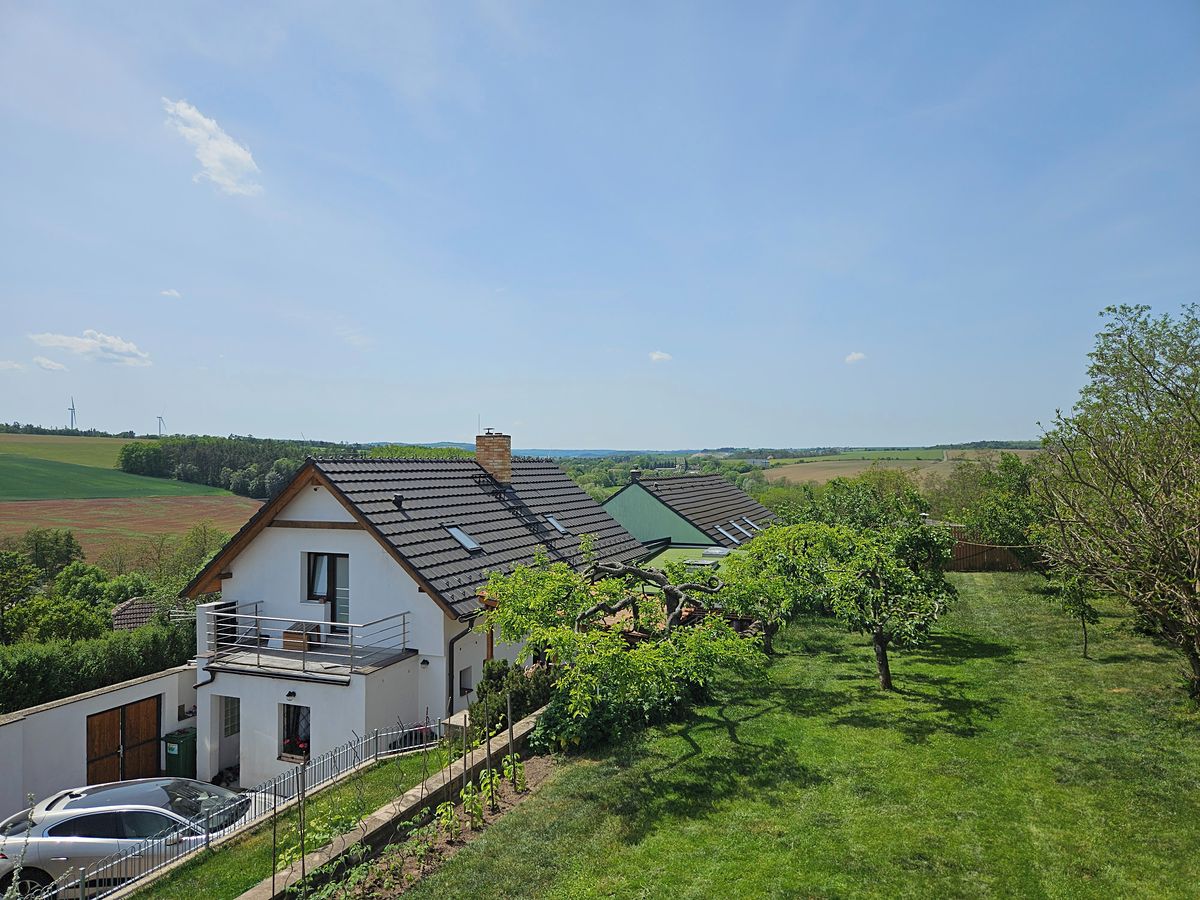 Prodej rodinného domu 149 m², pozemek 1110 m² – fotografie 5