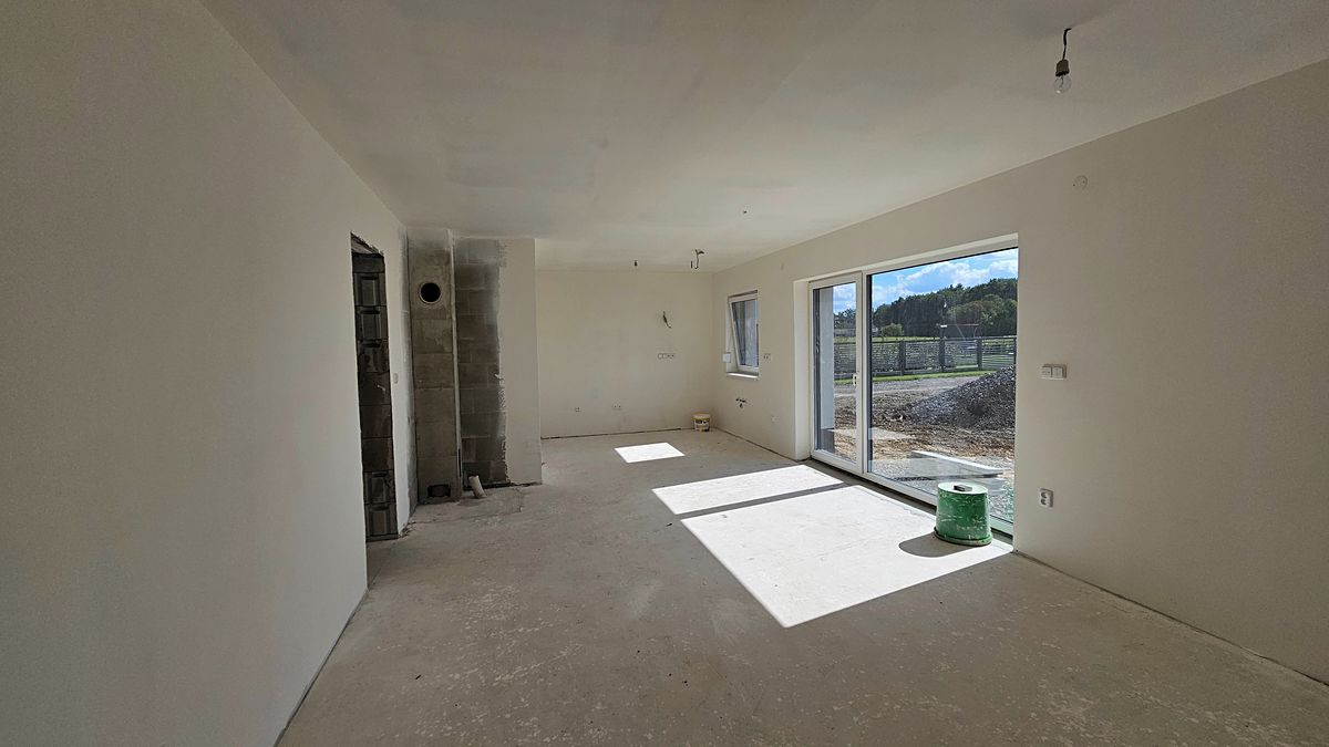 Prodej rodinného domu 94 m², pozemek 1019 m² – fotografie 2