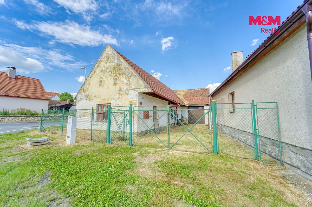 Prodej rodinného domu 102 m², pozemek 281 m² – fotografie 3