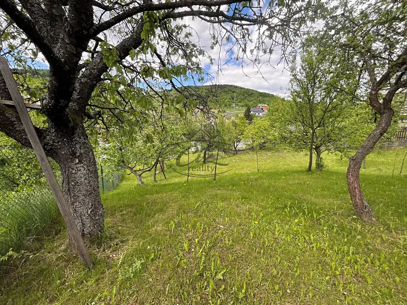 Prodej stavebního pozemku 843 m², Střelná – náhled fotky 3