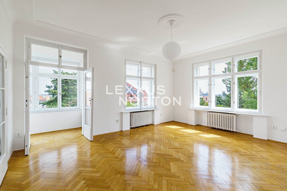Pronájem bytu 5+1 150 m² – fotografie 3