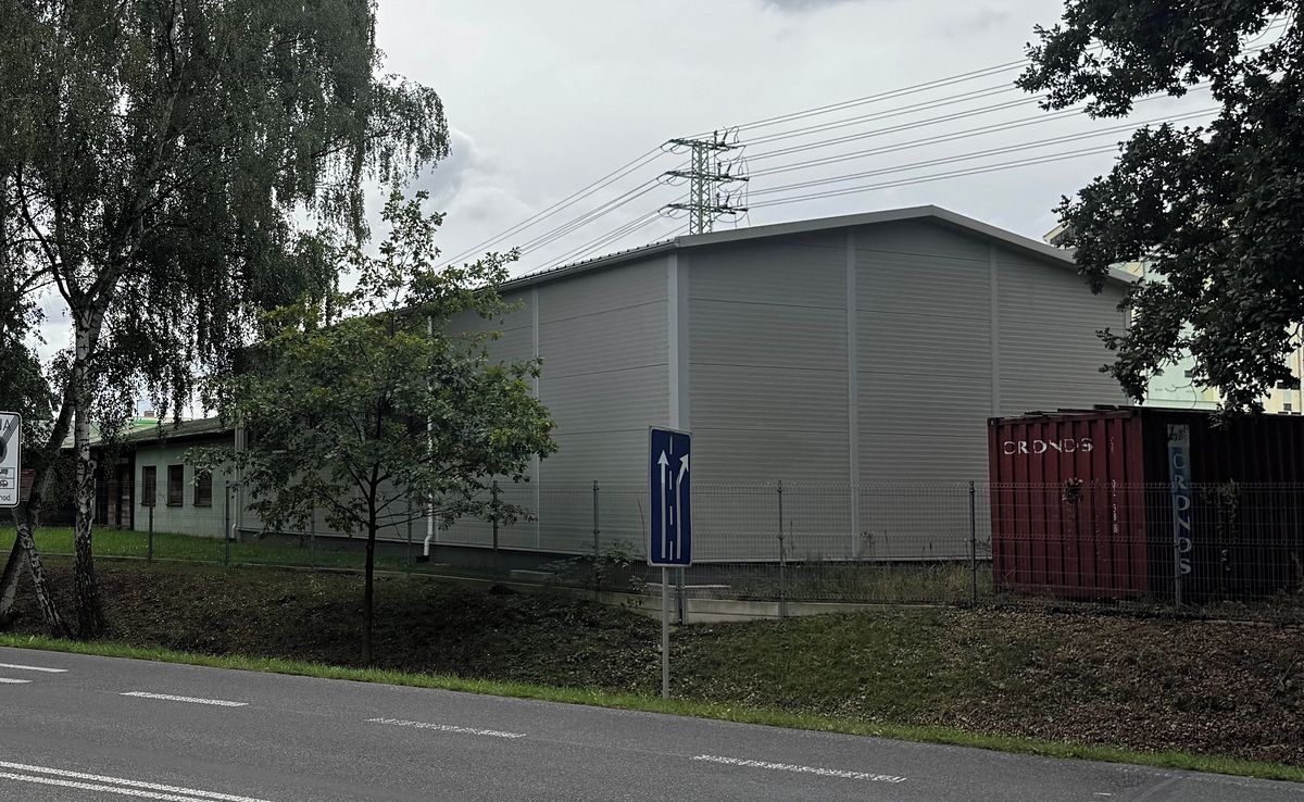Pronájem skladového prostoru 180 m² – fotografie 3