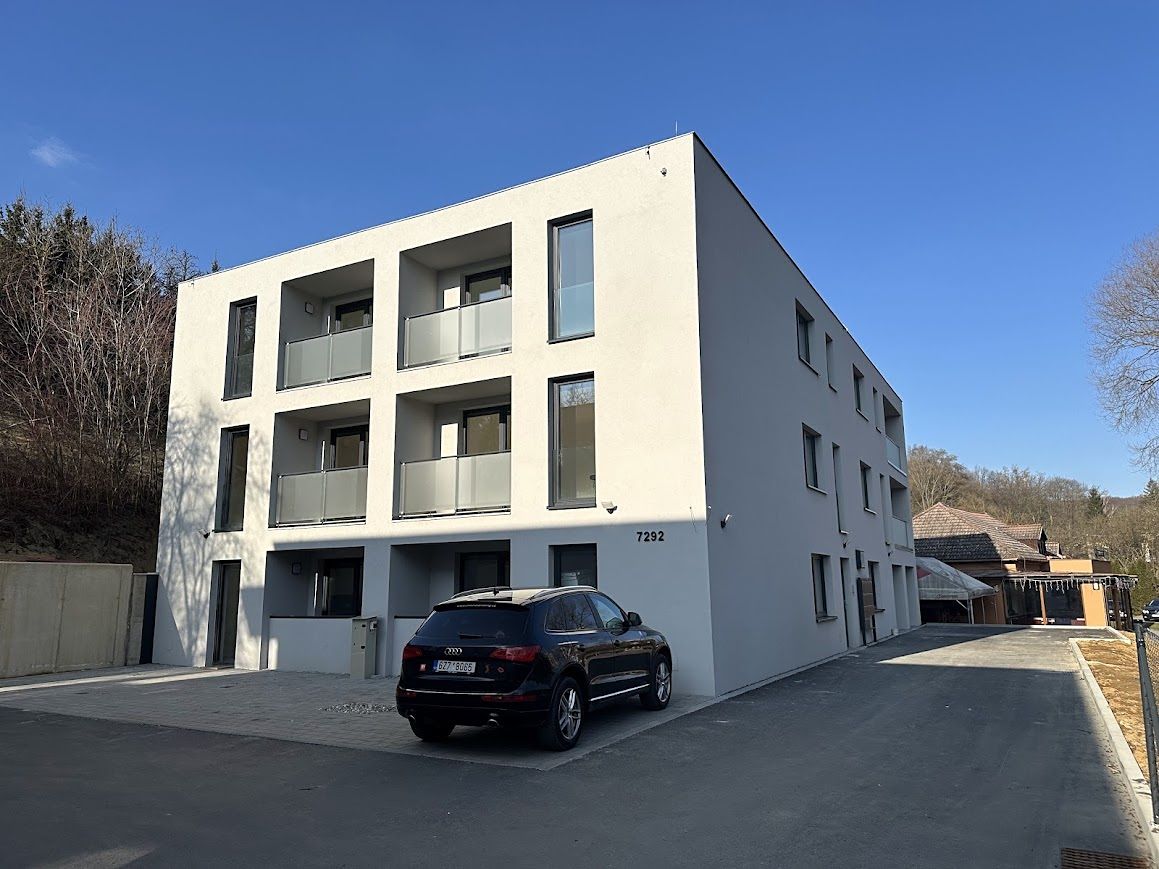 Pronájem bytu 3+kk 67 m² – fotografie 3