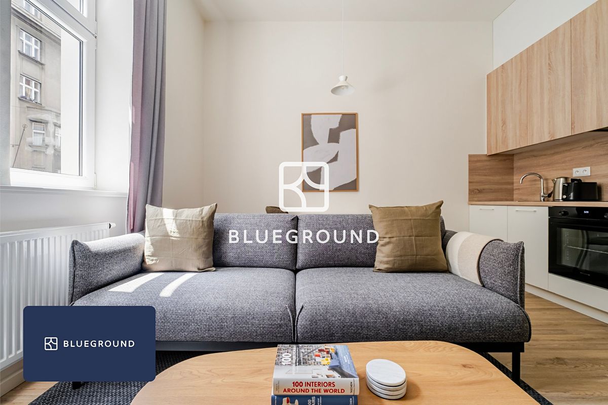 Pronájem bytu 2+kk 45 m² – fotografie 3