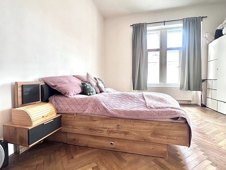 Квартира 3+kk в оренду, 109 м² (28 з 35)
