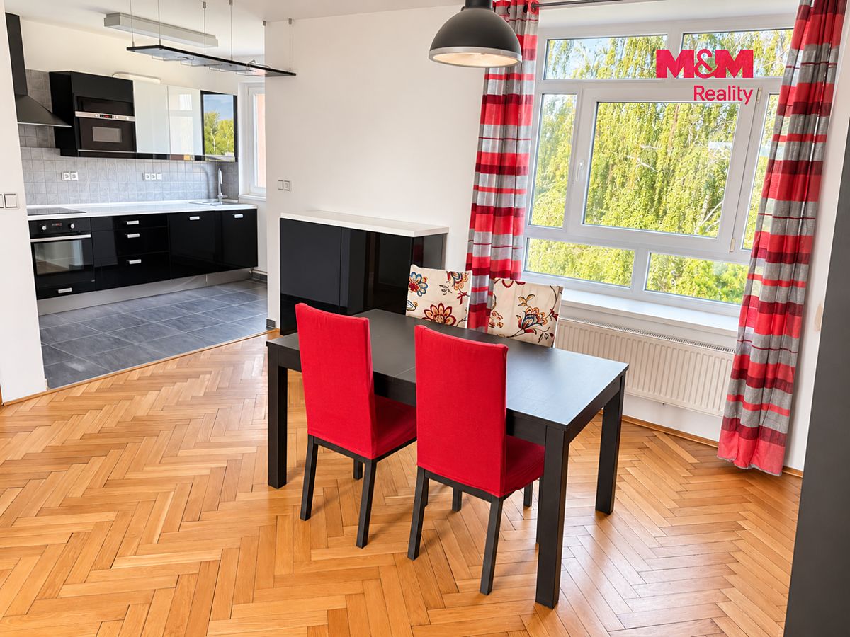 Pronájem bytu 3+1 79 m² – fotografie 2