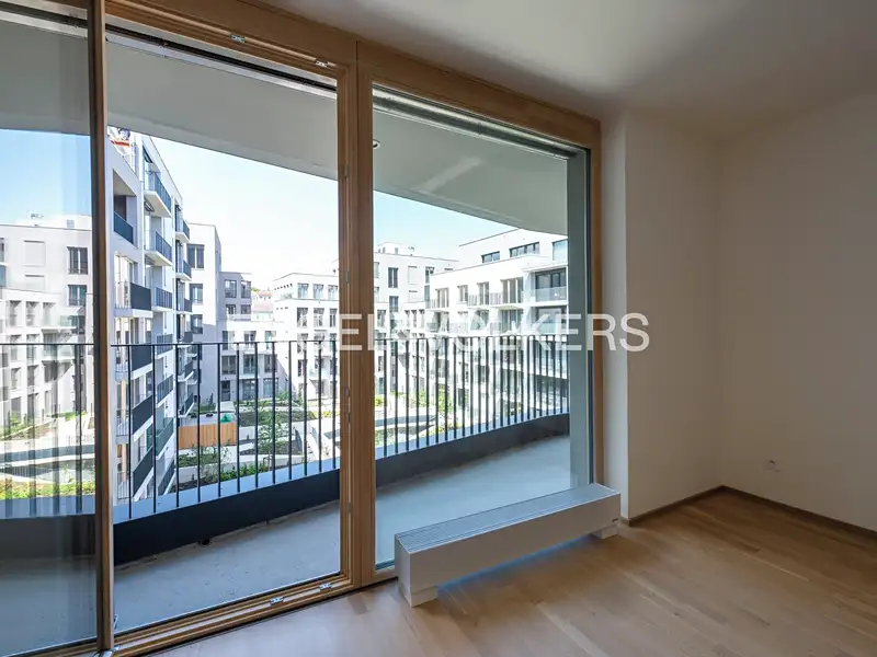 Pronájem bytu 3+kk 87 m², Praha – náhled fotky 3