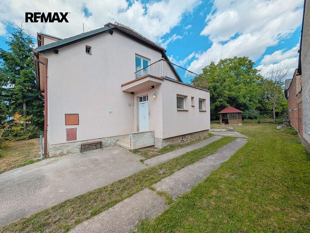 Prodej rodinného domu 114 m², pozemek 798 m² – fotografie 3