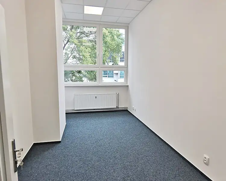 Pronájem kanceláře 16 m², Praha – náhled fotky 1