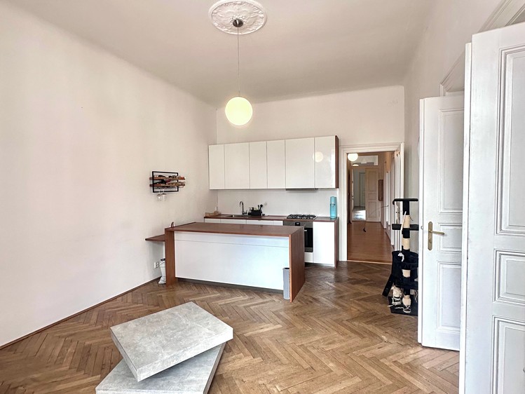 Квартира 3+kk в оренду, 109 м² (18 з 35)